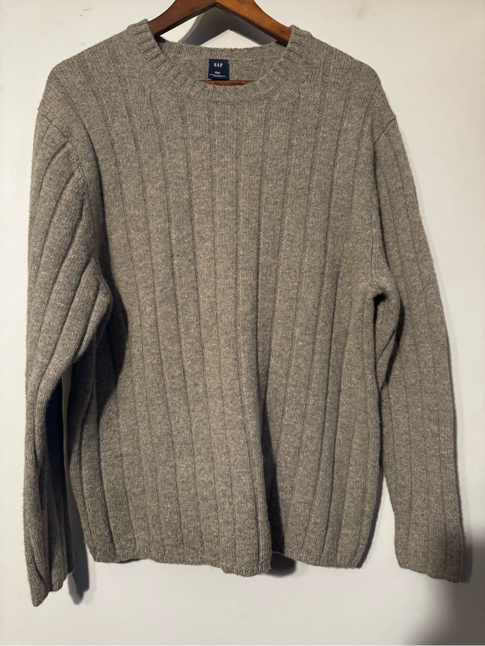 GAP Men's Ribbed Crewneck Sweater in Light Heather Gray